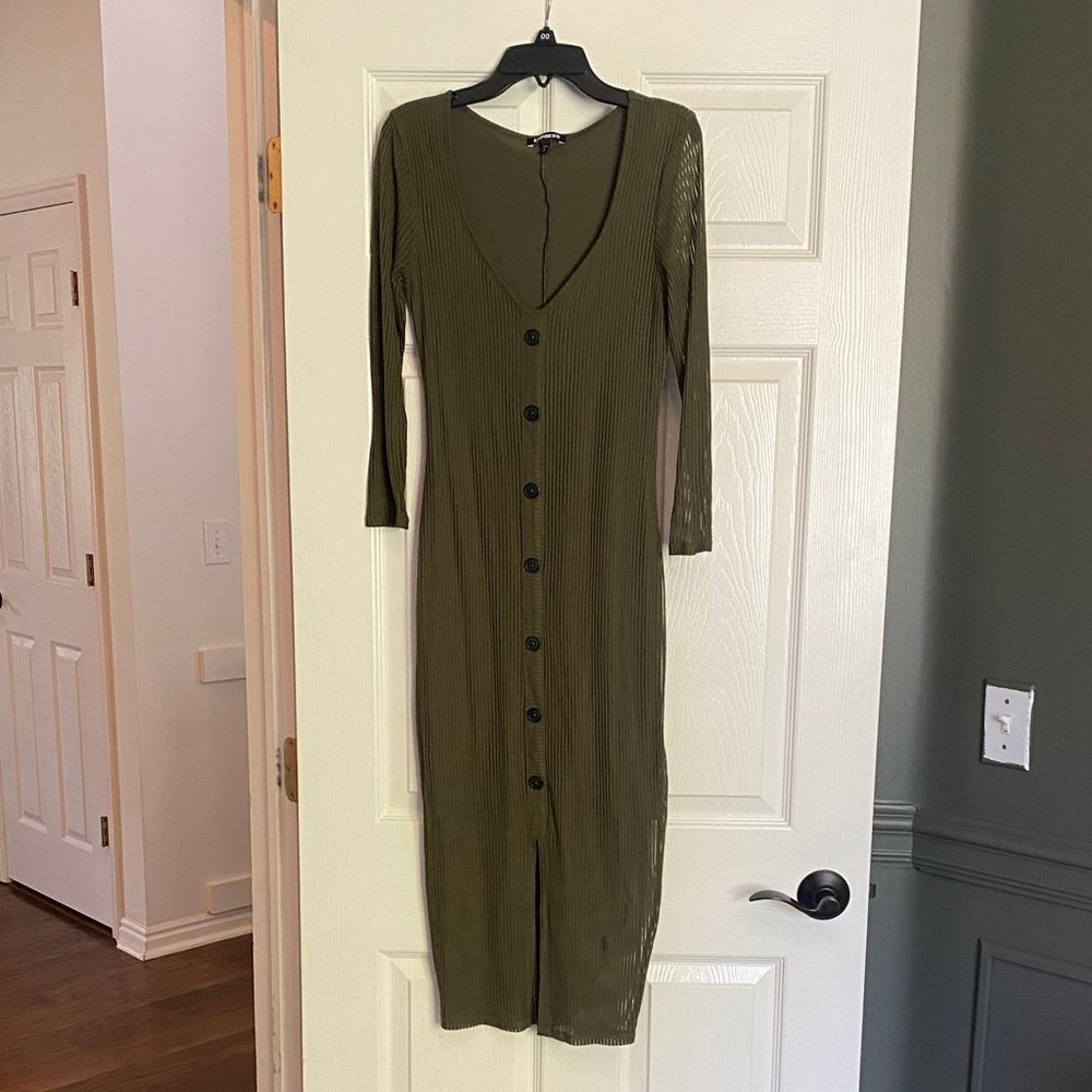 Express green dress